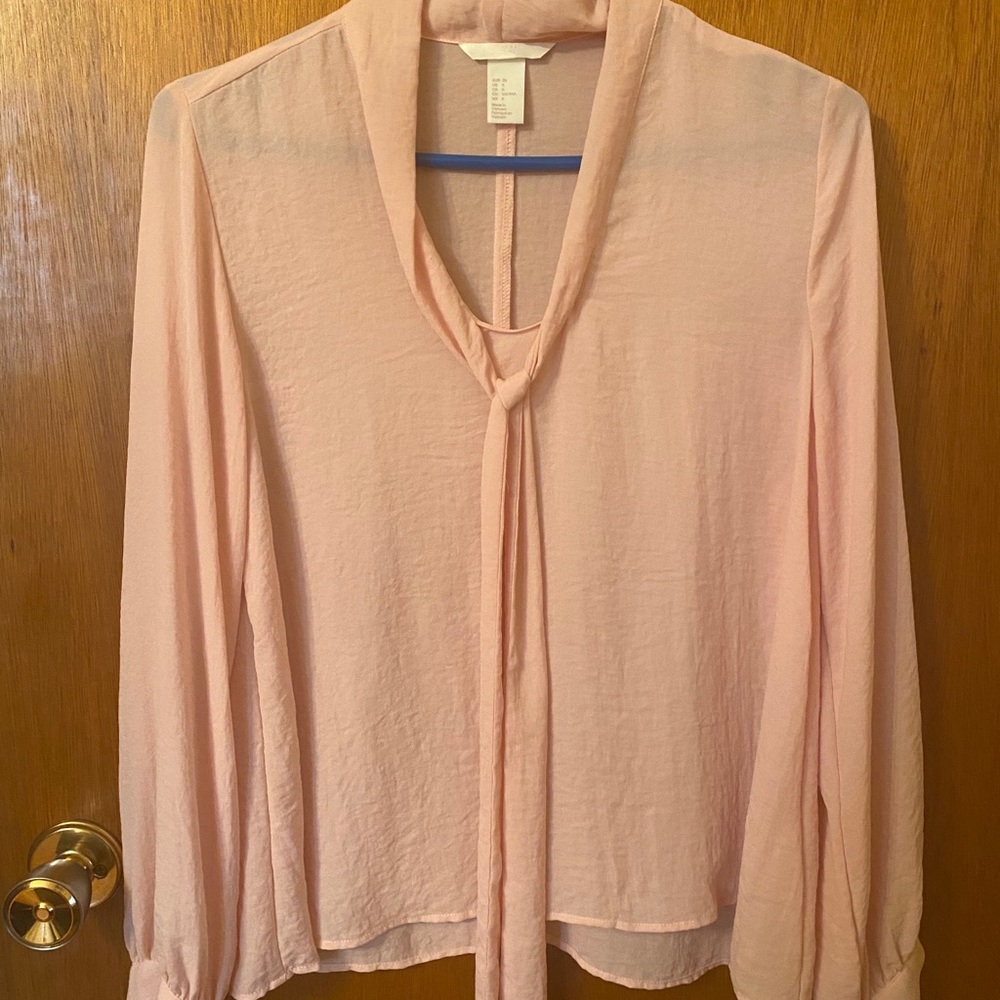 Light pink H&M blouse